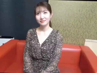 颜值清纯的欲女全程露脸大秀直播诱惑，开档黑丝情趣白衬衣镜头前自慰诱惑狼友，浪叫呻吟表情好骚鲍鱼好美第04集
